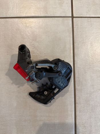Sram Rival XPLR AXS 12 Derailleur 2024 Drivetrain & Pedals de segunda mano