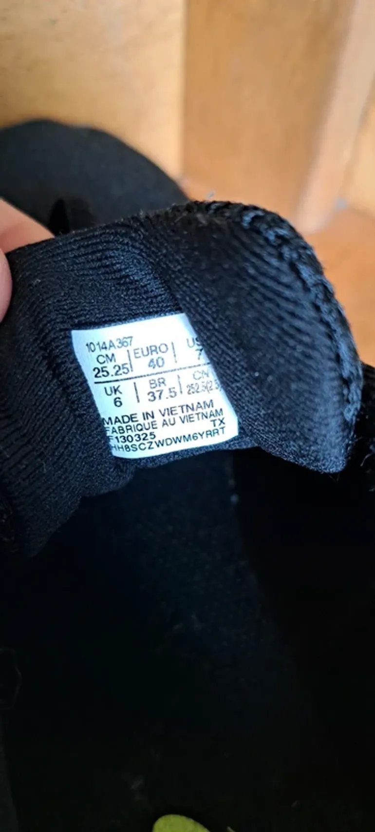 Použité Asics Novablast bike — obrázek 5 z 6