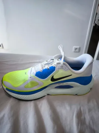 Used Nike Structure Plus bike — image 3 of 7