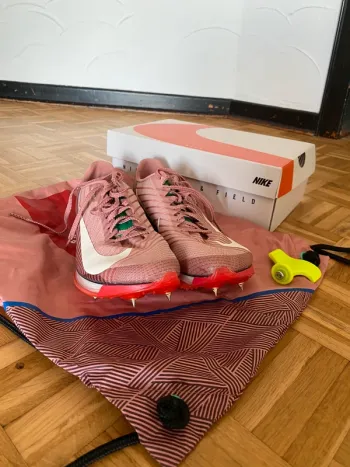 Used Nike Maxfly 2 Running Shoes