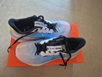 Tweedehands Nike Structure 25 SE bike — afbeelding 3 van 7