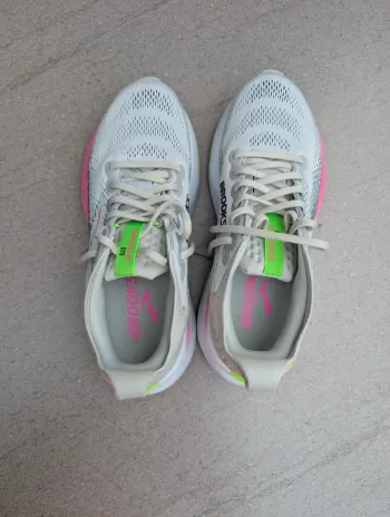 Brooks Loopschoenen maat 41 bike usato — immagine 3 di 5