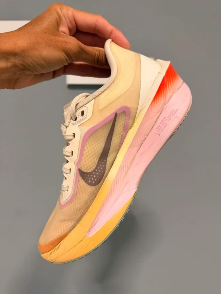 Käytetty Nike Zoomfly 6 bike — kuva 3 / 5
