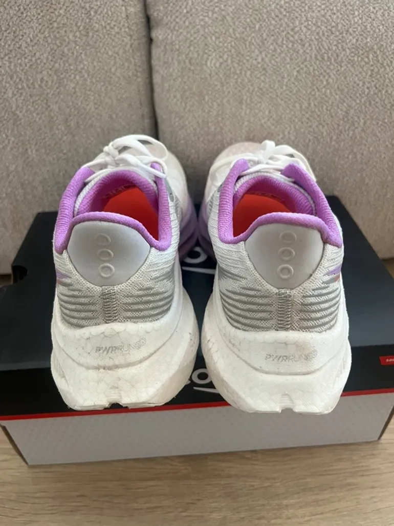 Käytetty Saucony Endorphin Speed 5 bike — kuva 3 / 5