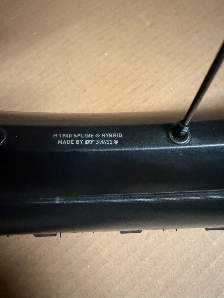 Brugt Dt Swiss h1900 mullet bike — billede 6 af 9