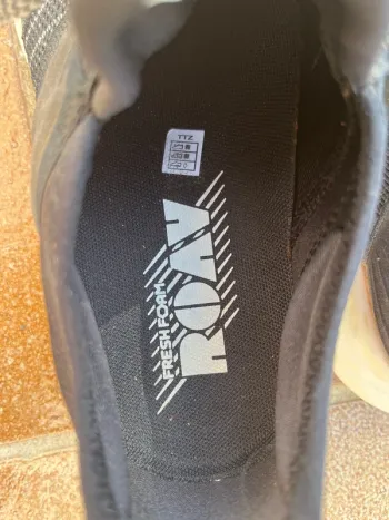 Used New Balance Fresh Foam Roav Knit bike — image 6 of 6