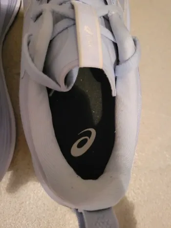 Used Asics Gel-Cumulus 27 bike — image 11 of 13