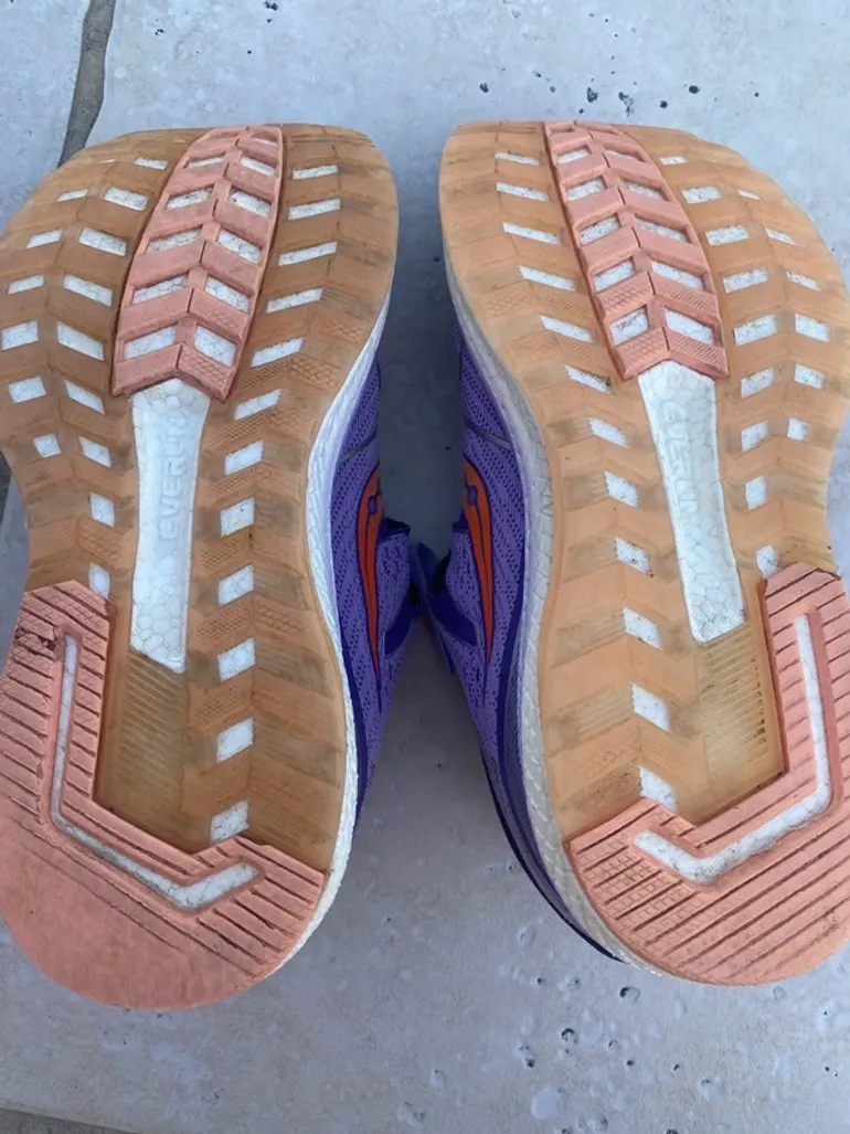 Käytetty Saucony Triumph ISO 5 bike — kuva 4 / 5