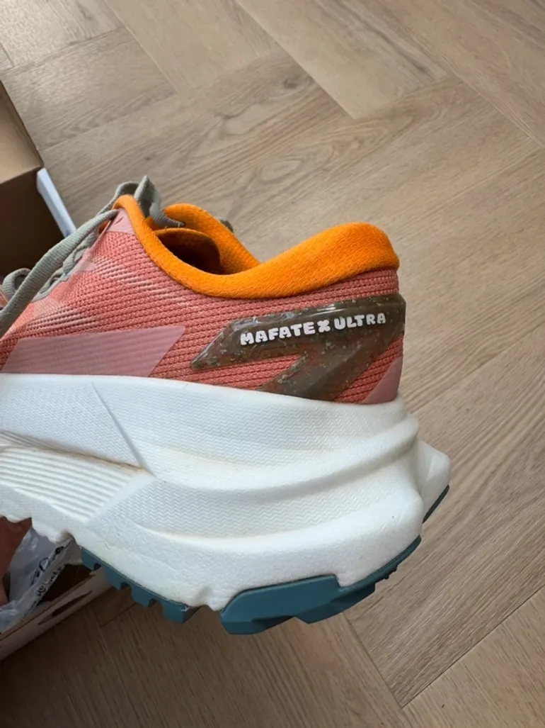 Käytetty Hoka Mafate Speed bike — kuva 5 / 6