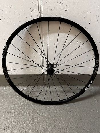 Gebrauchtes Dt Swiss X1900 Spline 6-bolt Boost Front Wheel Wheels