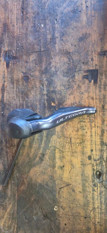 Shimano ST-R8070 Drivetrain & Pedals d'occasion