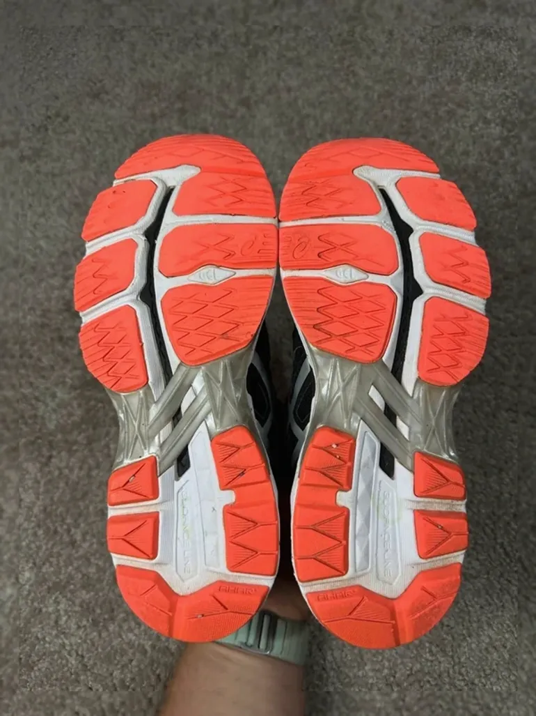 Käytetty Asics GT-2000 bike — kuva 10 / 11