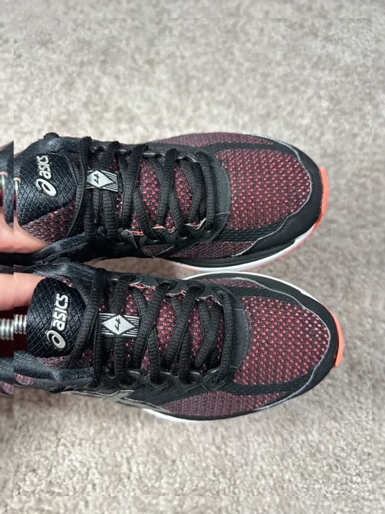 Käytetty Asics GT-2000 bike — kuva 7 / 11