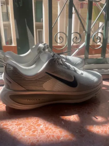 Used Nike Vomero bike — image 3 of 5
