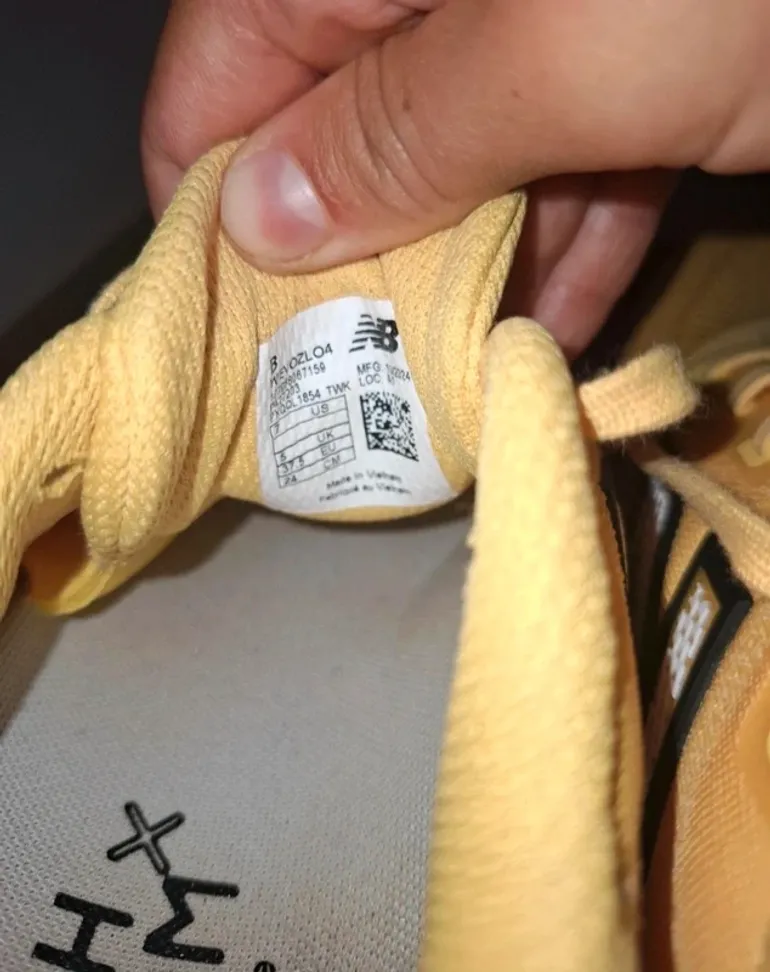 Used New Balance Fresh Foam Evoz bike — image 8 of 9