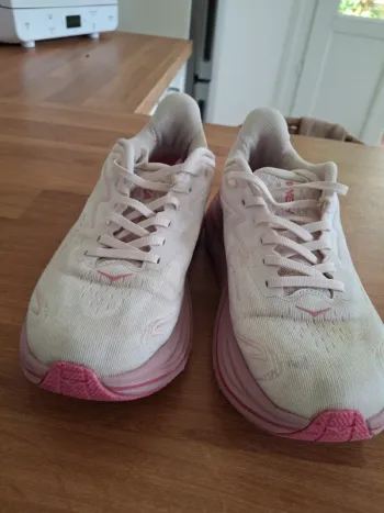 Käytetty Hoka Clifton bike — kuva 3 / 4