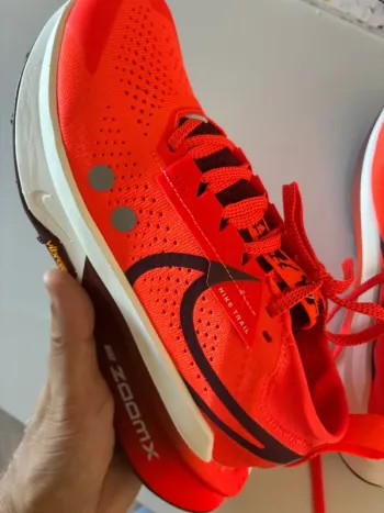 Nike ZoomX Zegama Trail 2 bike d'occasion — image 8 sur 10