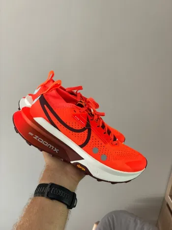 Nike ZoomX Zegama Trail 2 bike d'occasion — image 3 sur 10