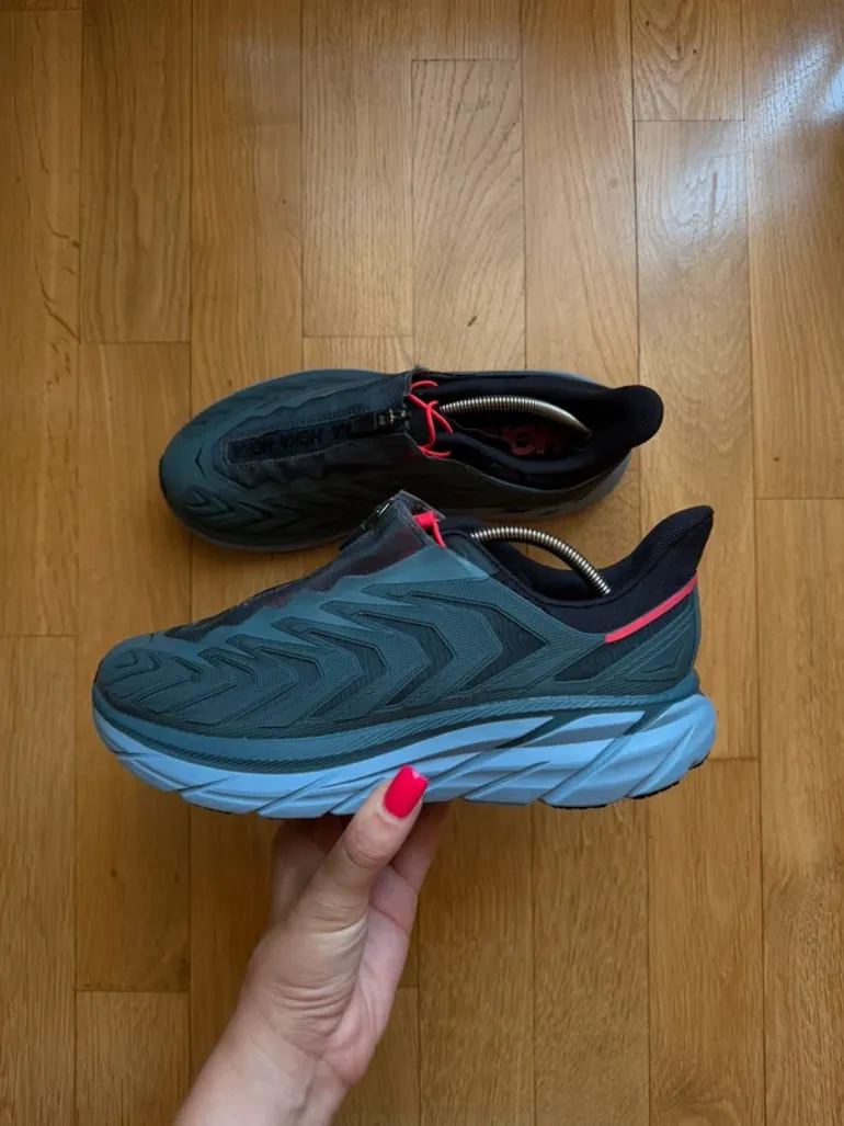Used Hoka U Project Clifton bike — image 2 of 10