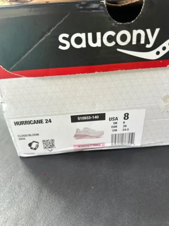 Used Saucony Hurricane 24 bike — image 7 of 7