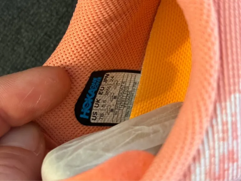 Used Hoka Speedgoat 6 bike — image 4 of 4