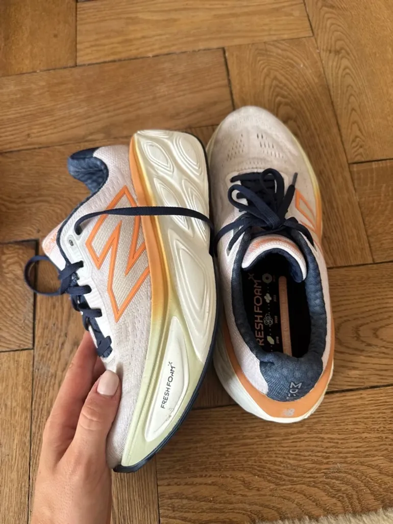 Käytetty New Balance Fresh Foam x More bike — kuva 2 / 5