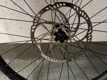 Tweedehands Hope Pro 4 / RaceFace AR40 bike — afbeelding 9 van 11