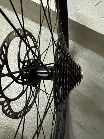 Brugt Hope Pro 4 / RaceFace AR40 bike — billede 4 af 11