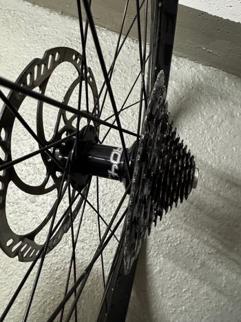 Brugt Hope Pro 4 / RaceFace AR40 bike — billede 5 af 11