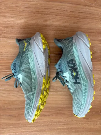 Käytetty Hoka Challenger 7 Running Shoes