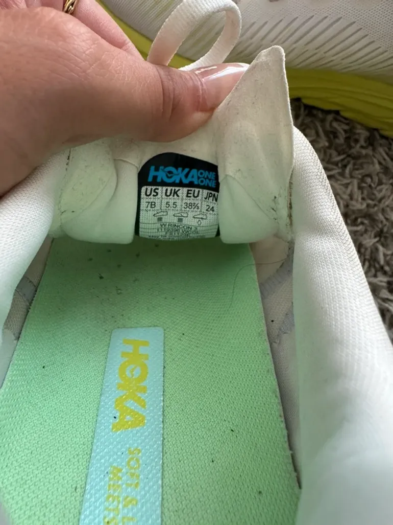 Used Hoka Scarpe bike — image 4 of 5