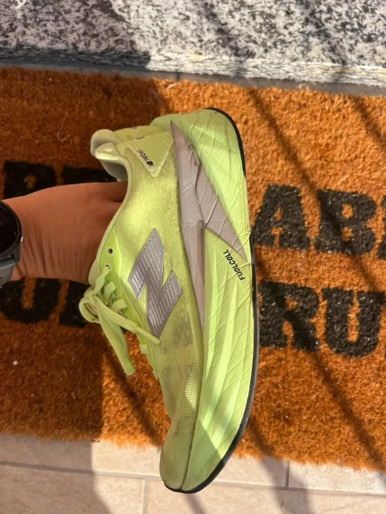 Used New Balance Rebel V5 bike — image 6 of 7