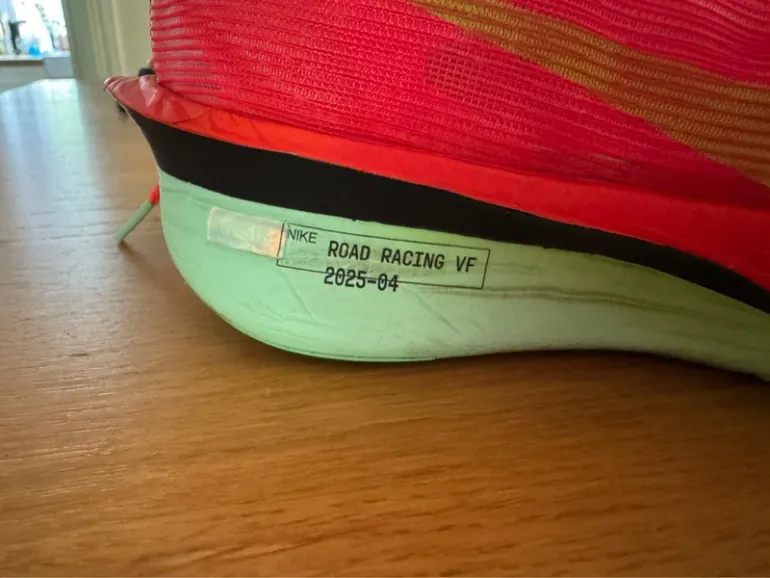 Used Lange ZoomX Vaporfly bike — image 3 of 6