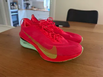 Lange ZoomX Vaporfly Running Shoes d'occasion