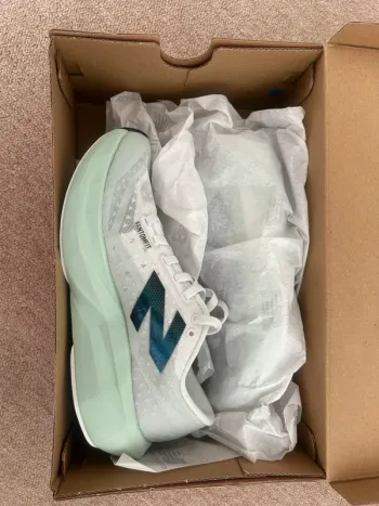 Käytetty New Balance running shoes bike — kuva 3 / 5