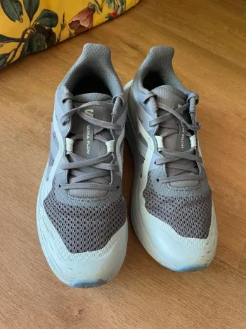 Salomon Ultra Flow Running Shoes d'occasion