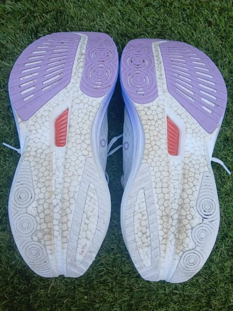 Saucony Endorphin Speed 5 bike usato — immagine 3 di 9