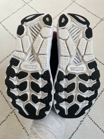 Hoka Clifton bike usato — immagine 7 di 8
