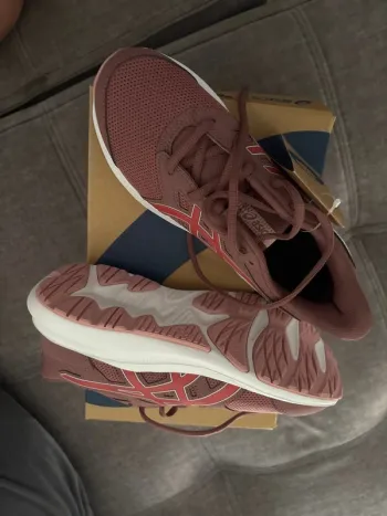 Used Asics Basket bike — image 3 of 3