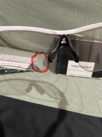 Käytetty Oakley radarlock vented bike — kuva 6 / 7