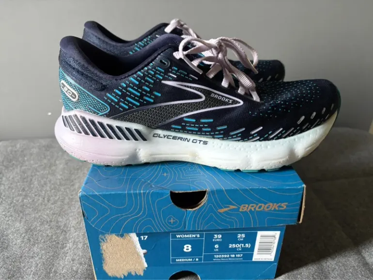 Used Brooks Glycerin GTS bike — image 9 of 14