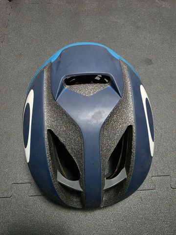 Used Oakley Aro 2021 bike — image 2 of 5