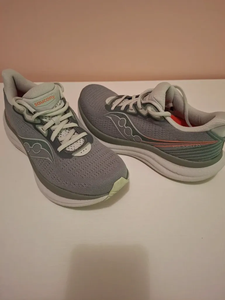 Used Saucony Triumph 23 bike — image 2 of 7