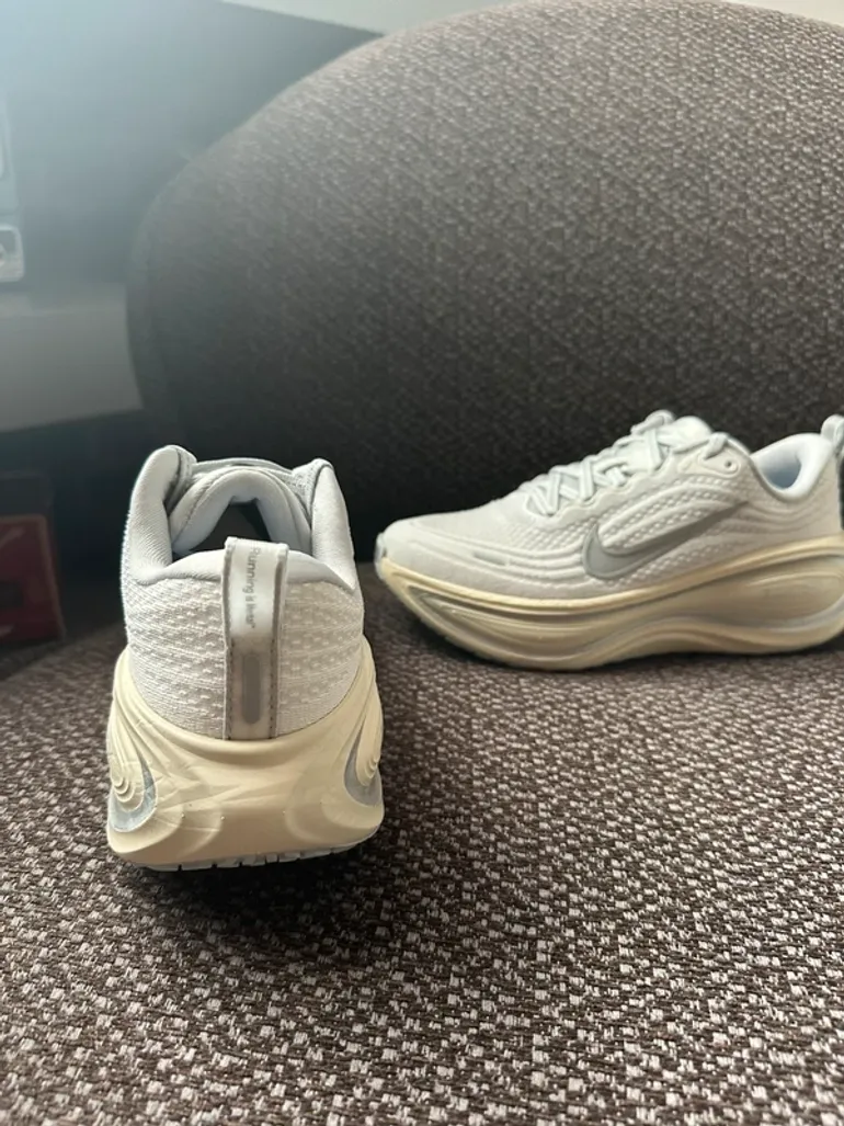Nike Vomero Plus bike de segunda mano — imagen 4 de 6