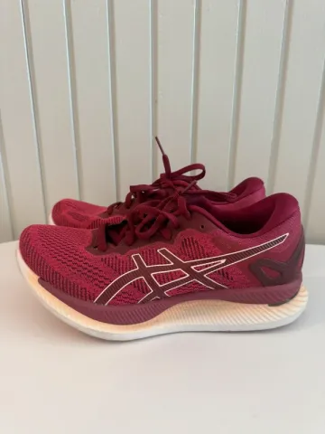 Gebrauchtes Asics GlideRide Running Shoes