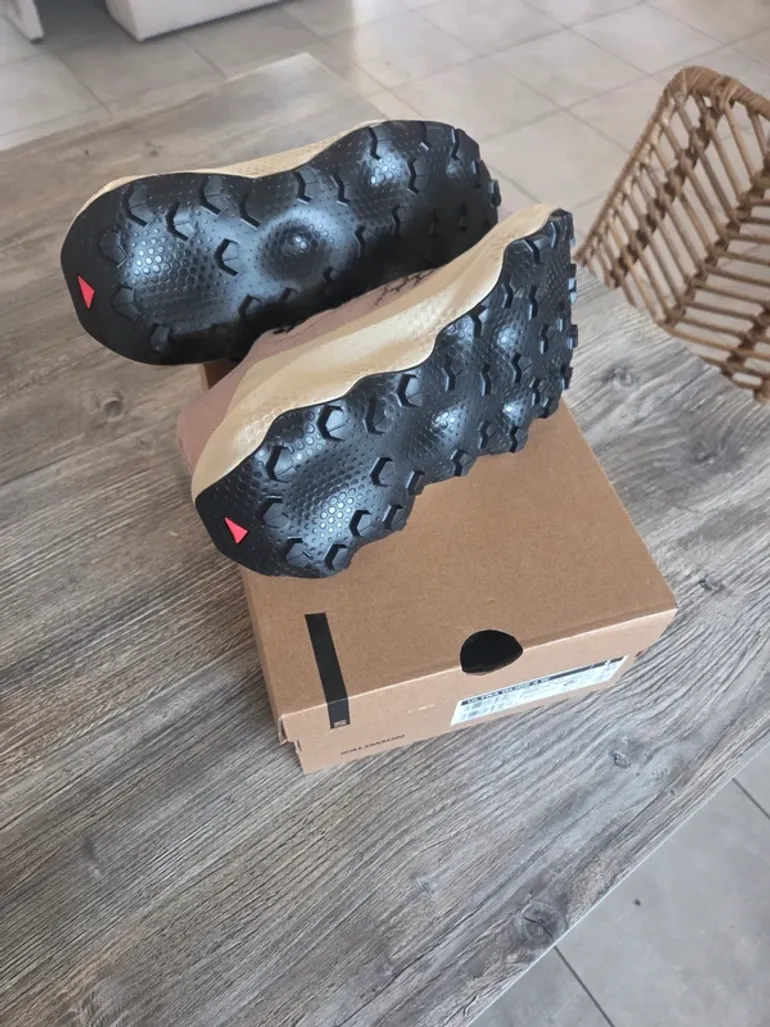 Salomon Ultra Glide 4 W bike de segunda mano — imagen 6 de 7
