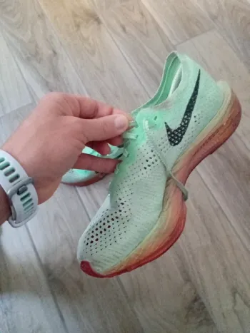 Nike Vaporfly 3 bike usato — immagine 5 di 6