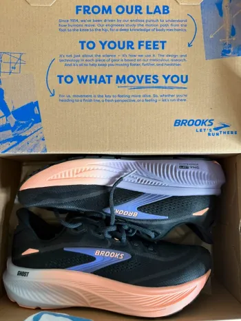Brooks Ghost 18 Running Shoes d'occasion