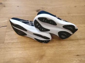 Käytetty Asics gel excite 11W bike — kuva 3 / 5