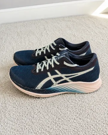 Gebrauchtes Lightweight Magic Speed Running Shoes